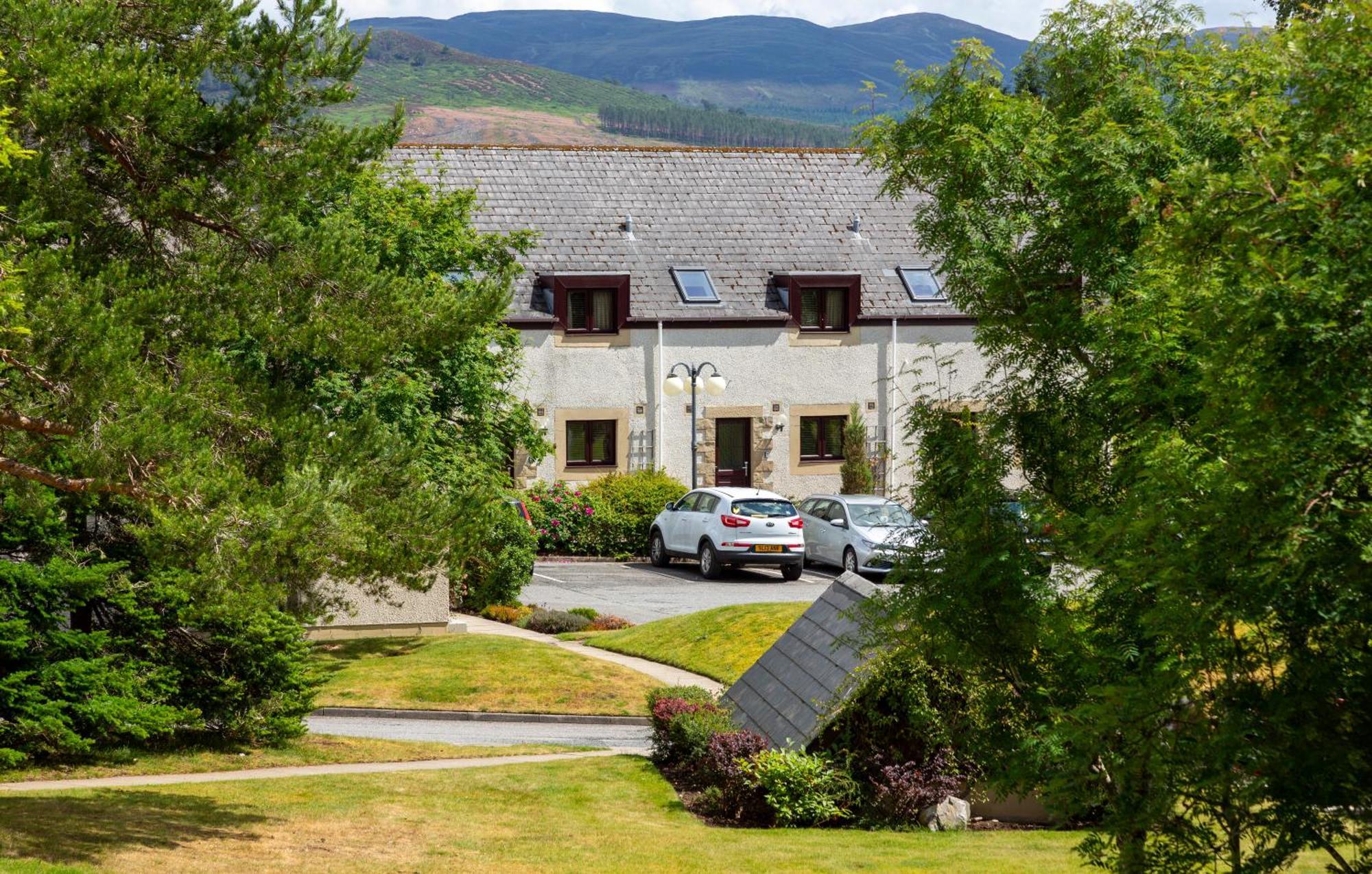 Scandinavian Village Ltd Aviemore Exterior foto